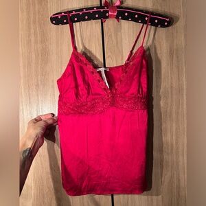 Cristelle&Co red silky top